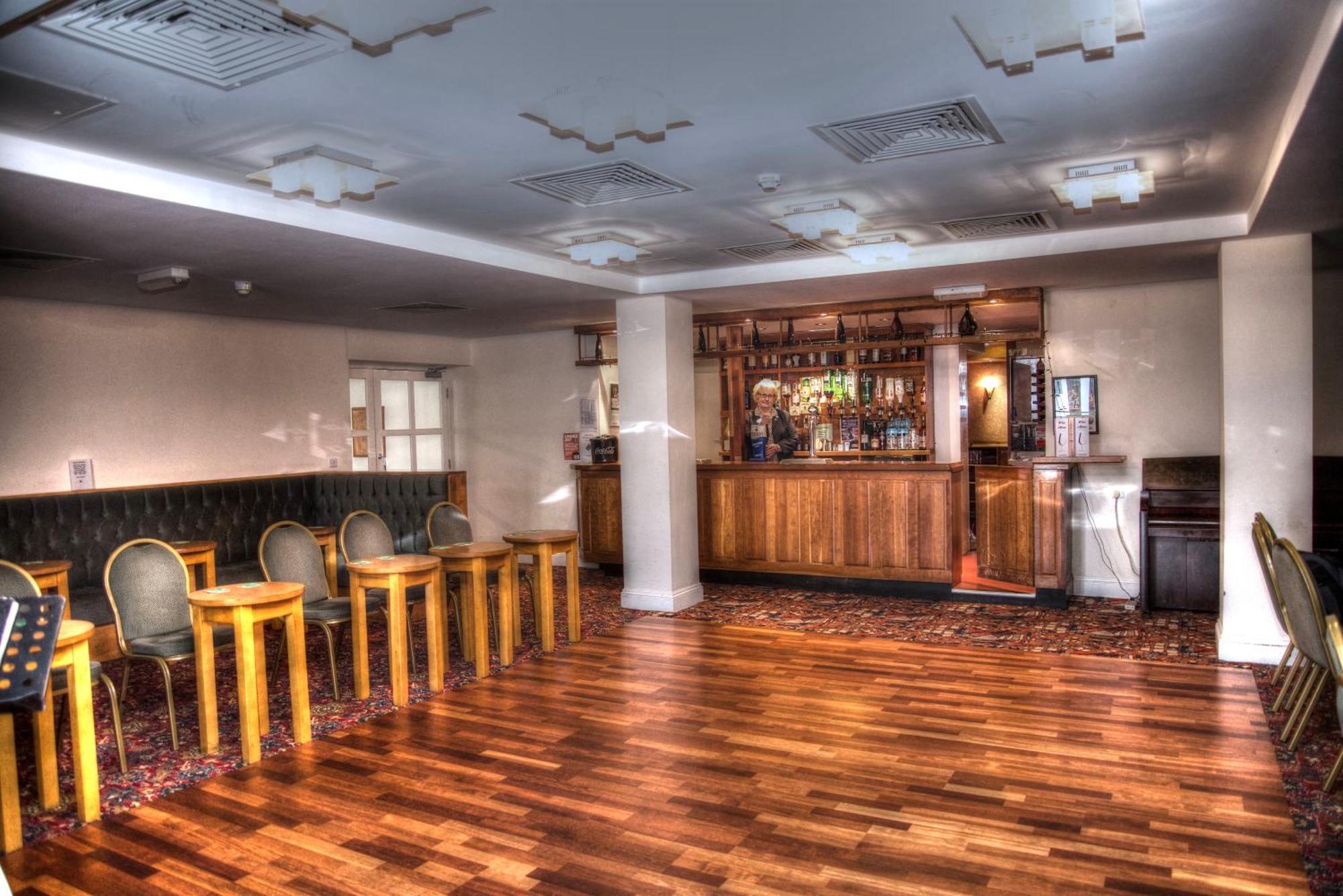George IV Hotel Criccieth Exterior photo